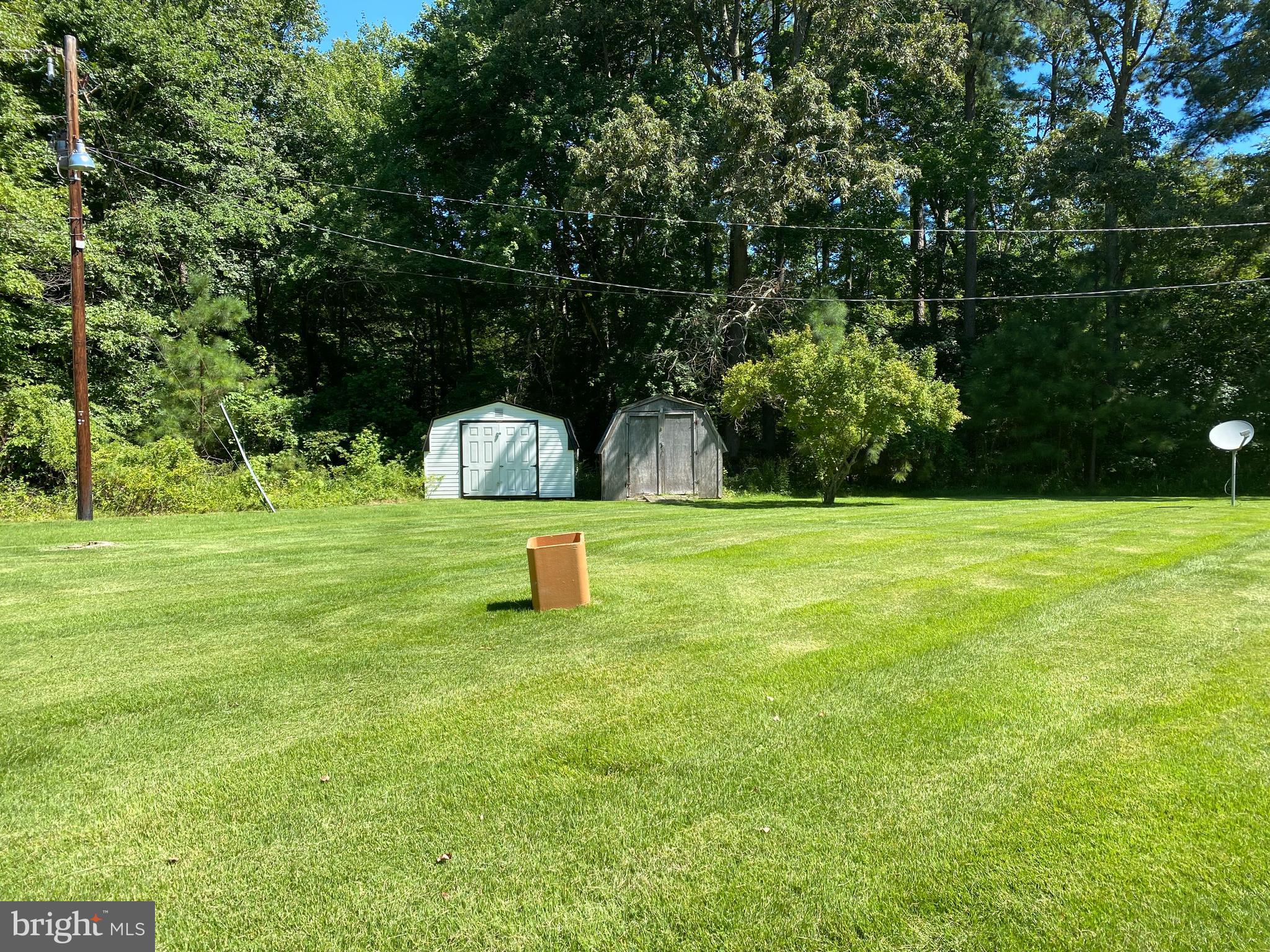 40099 Big Chestnut Road Leonardtown, MD 20650 - Photo 5 of 20 Side Yard