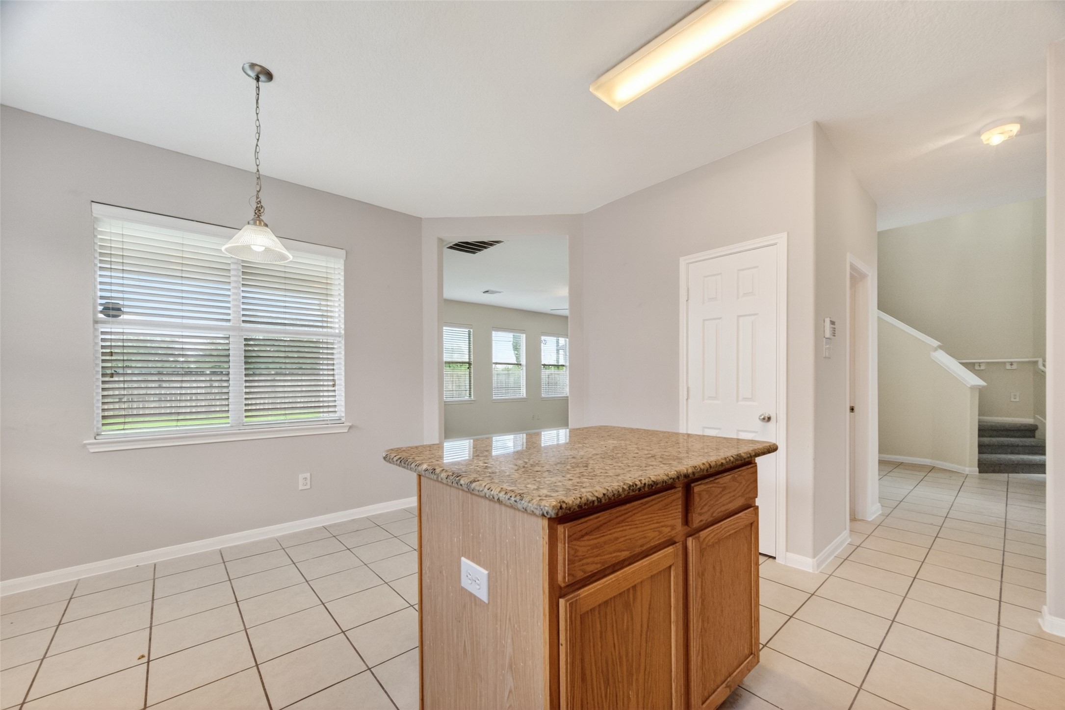 16119 Gavin Lane Houston, TX 77049 - Photo 15 of 44