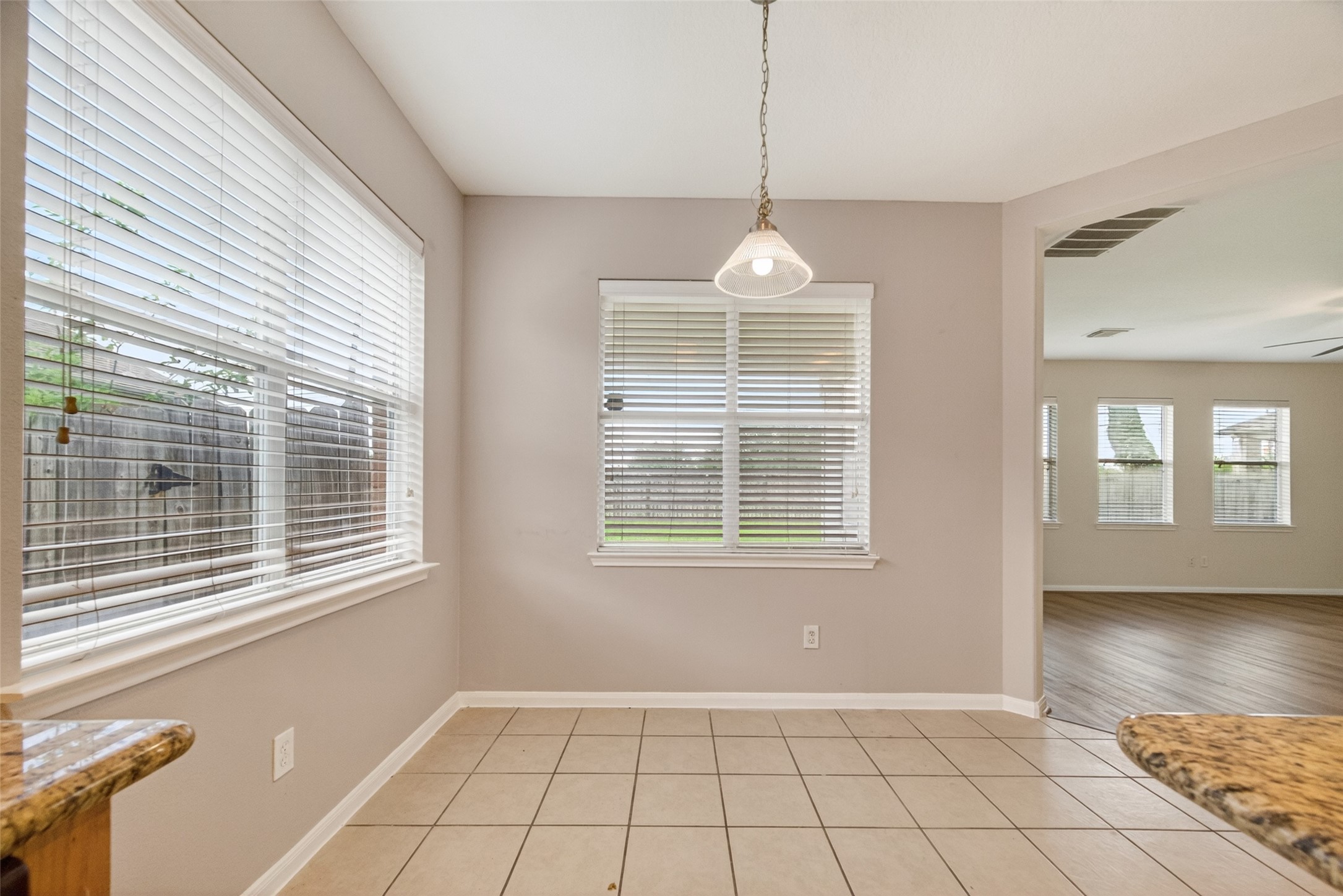 16119 Gavin Lane Houston, TX 77049 - Photo 16 of 44 Breakfast Area