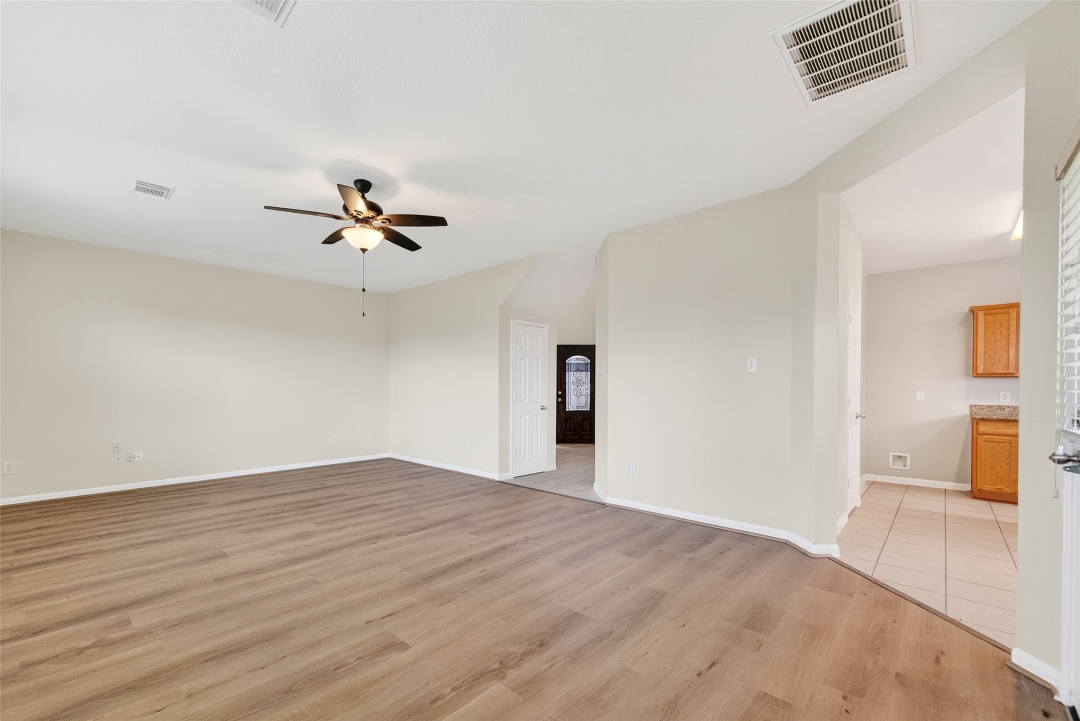 16119 Gavin Lane Houston, TX 77049 - Photo 18 of 44