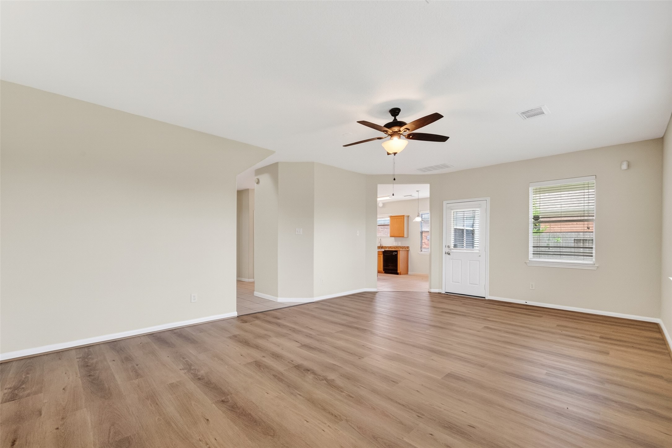 16119 Gavin Lane Houston, TX 77049 - Photo 19 of 44