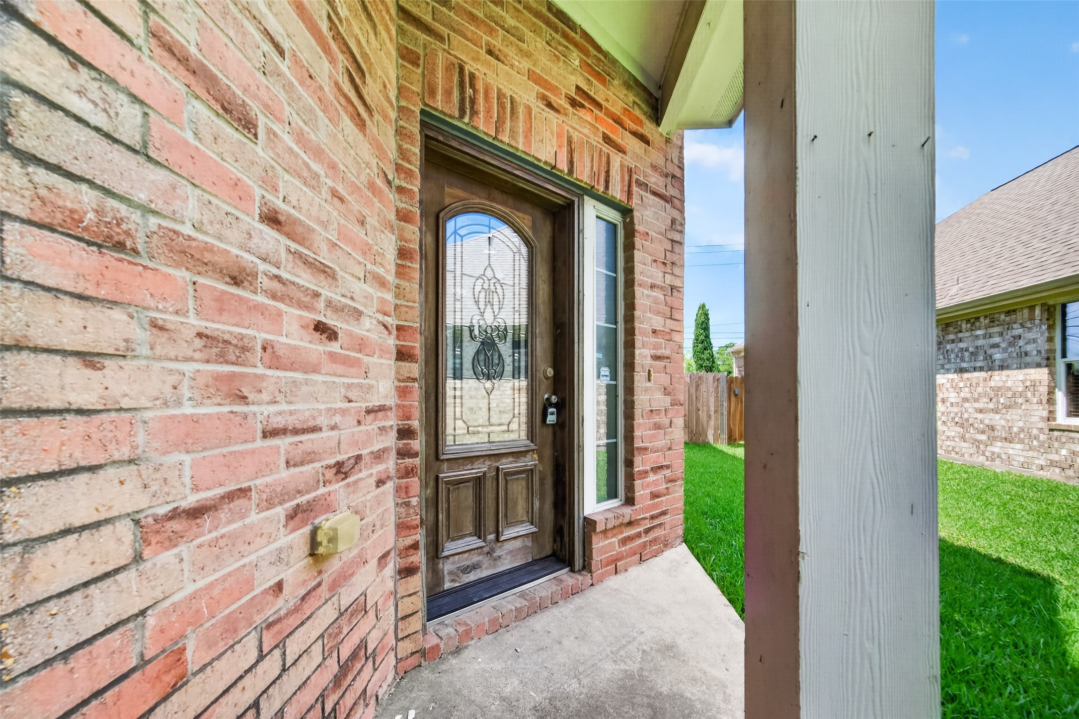 16119 Gavin Lane Houston, TX 77049 - Photo 3 of 44