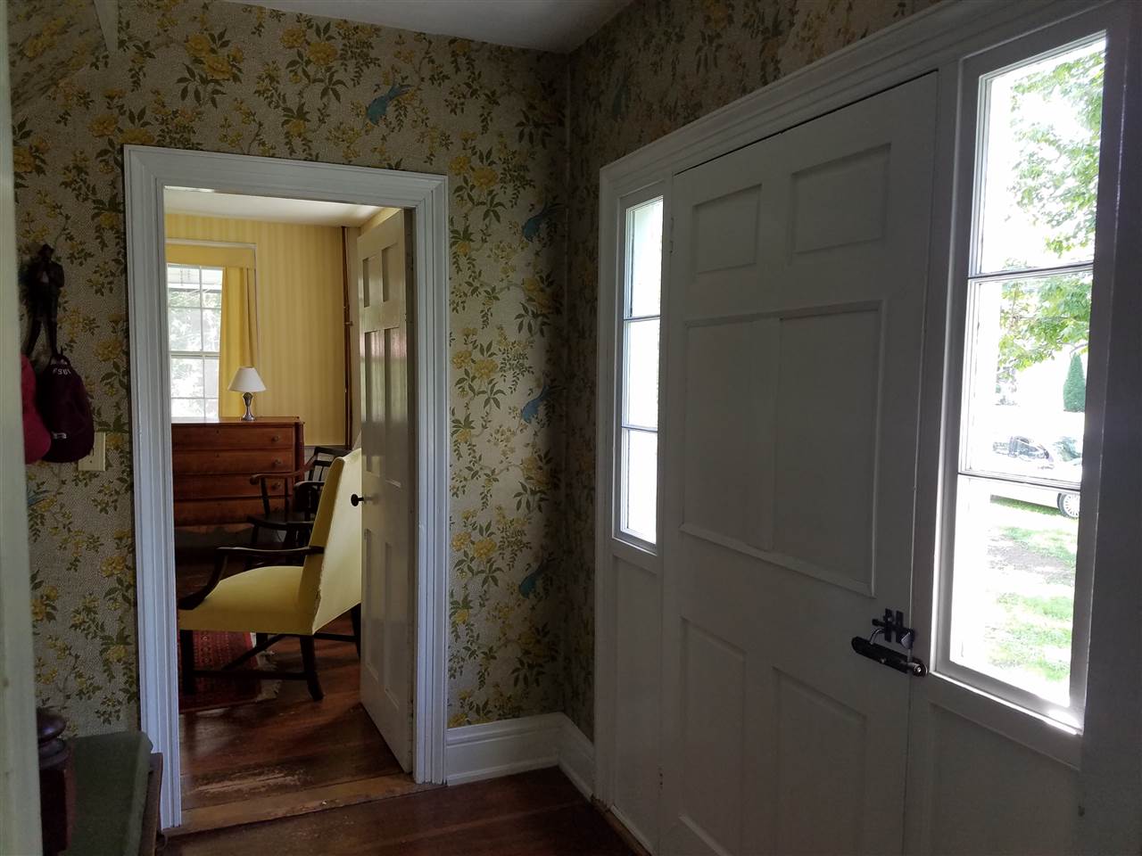 265 Main Street Hampstead, NH 03841 - Photo 13 of 20