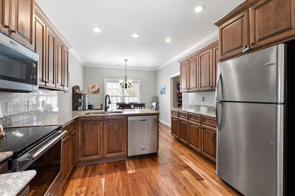 248 Regency Lane Southwest Calhoun, GA 30701 - Photo 3 of 32