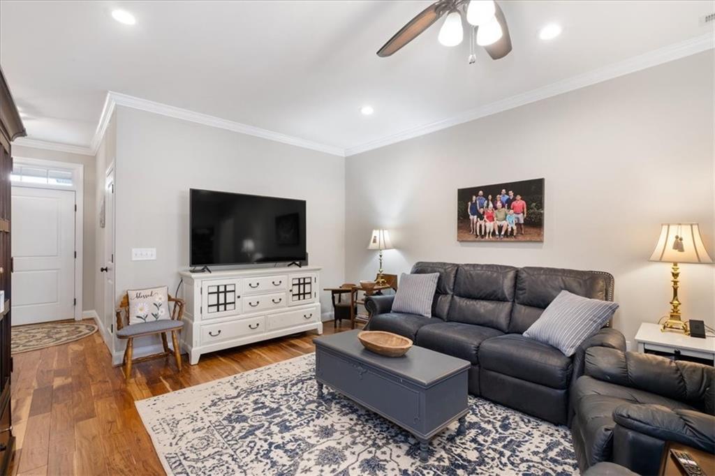 248 Regency Lane Southwest Calhoun, GA 30701 - Photo 10 of 32