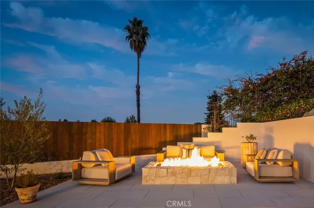 $1,399,999 | 801 Spring Wood Street, Newbury Park, CA 91320