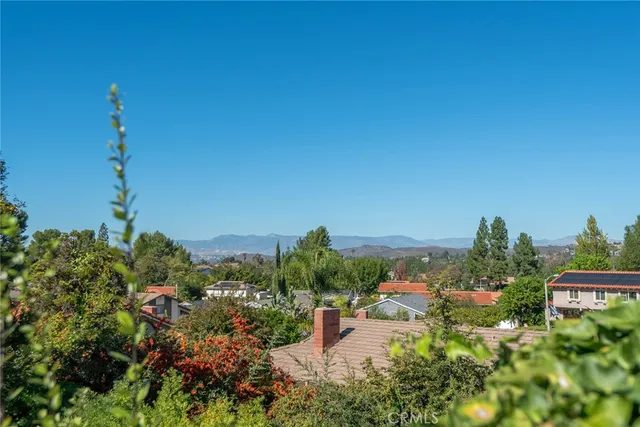 $1,399,999 | 801 Spring Wood Street, Newbury Park, CA 91320