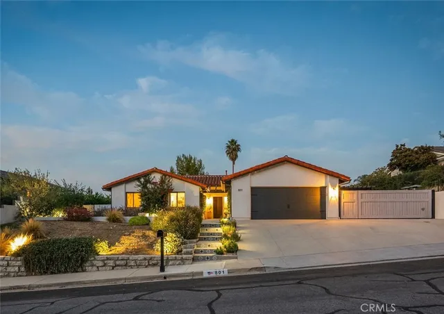 $1,399,999 | 801 Spring Wood Street, Newbury Park, CA 91320