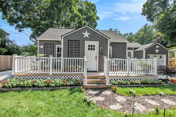 $289,900 | 938 Cogswell Street Northwest, Grand Rapids, MI 49544