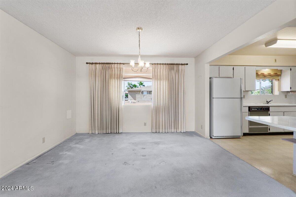 6456 East Decatur Street Mesa, AZ 85205 - Photo 8 of 30 08-Dining
