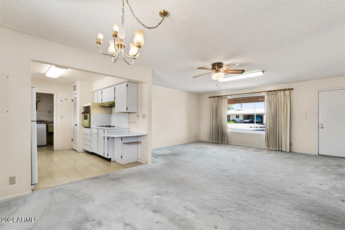 6456 East Decatur Street Mesa, AZ 85205 - Photo 9 of 30 09-Dining & Living Room