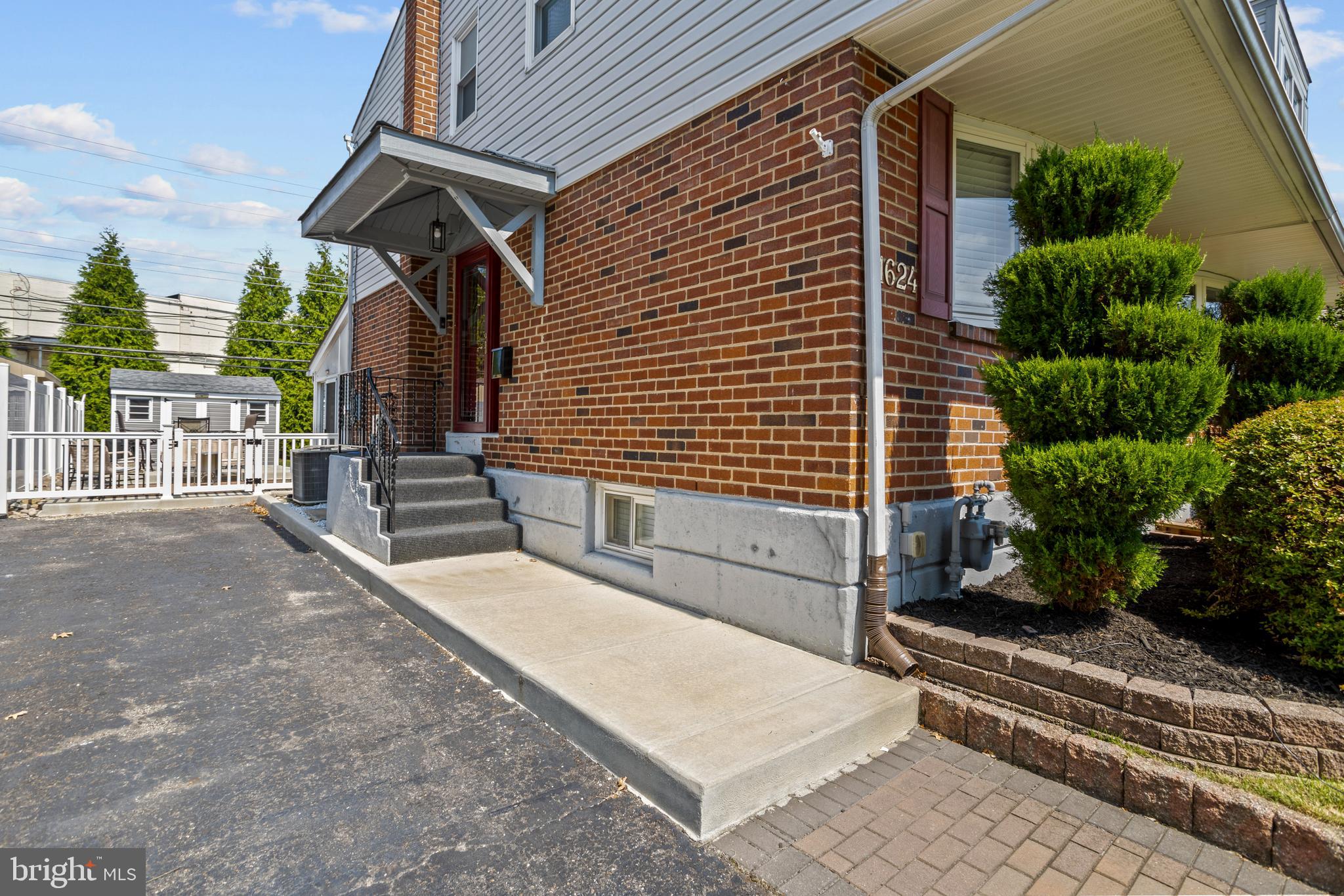 1624 Blackrock Road Swarthmore, PA 19081 - Photo 2 of 30