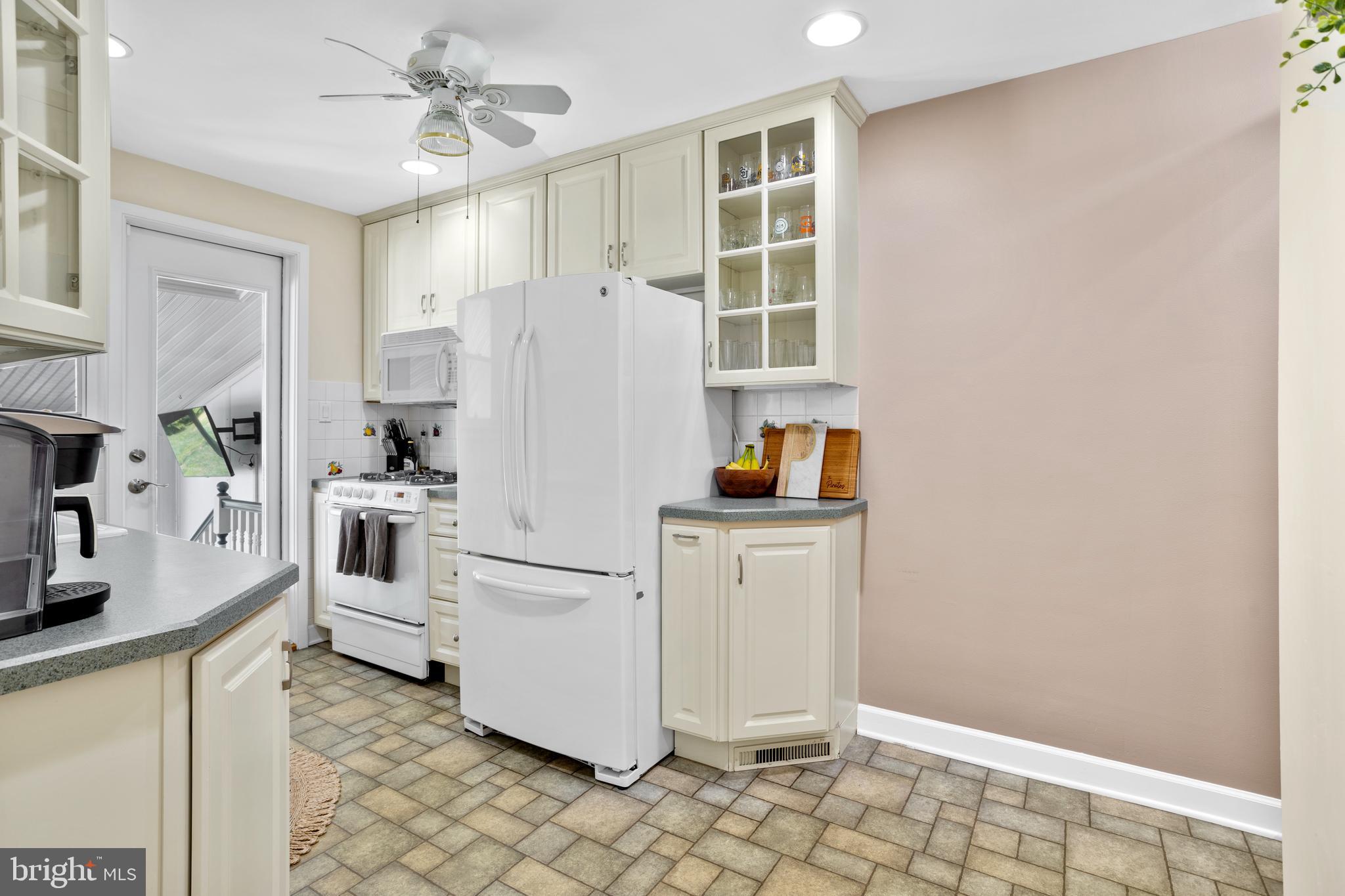 1624 Blackrock Road Swarthmore, PA 19081 - Photo 9 of 30