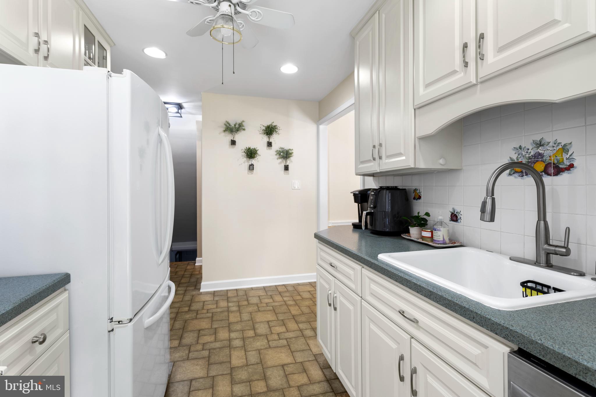 1624 Blackrock Road Swarthmore, PA 19081 - Photo 10 of 30