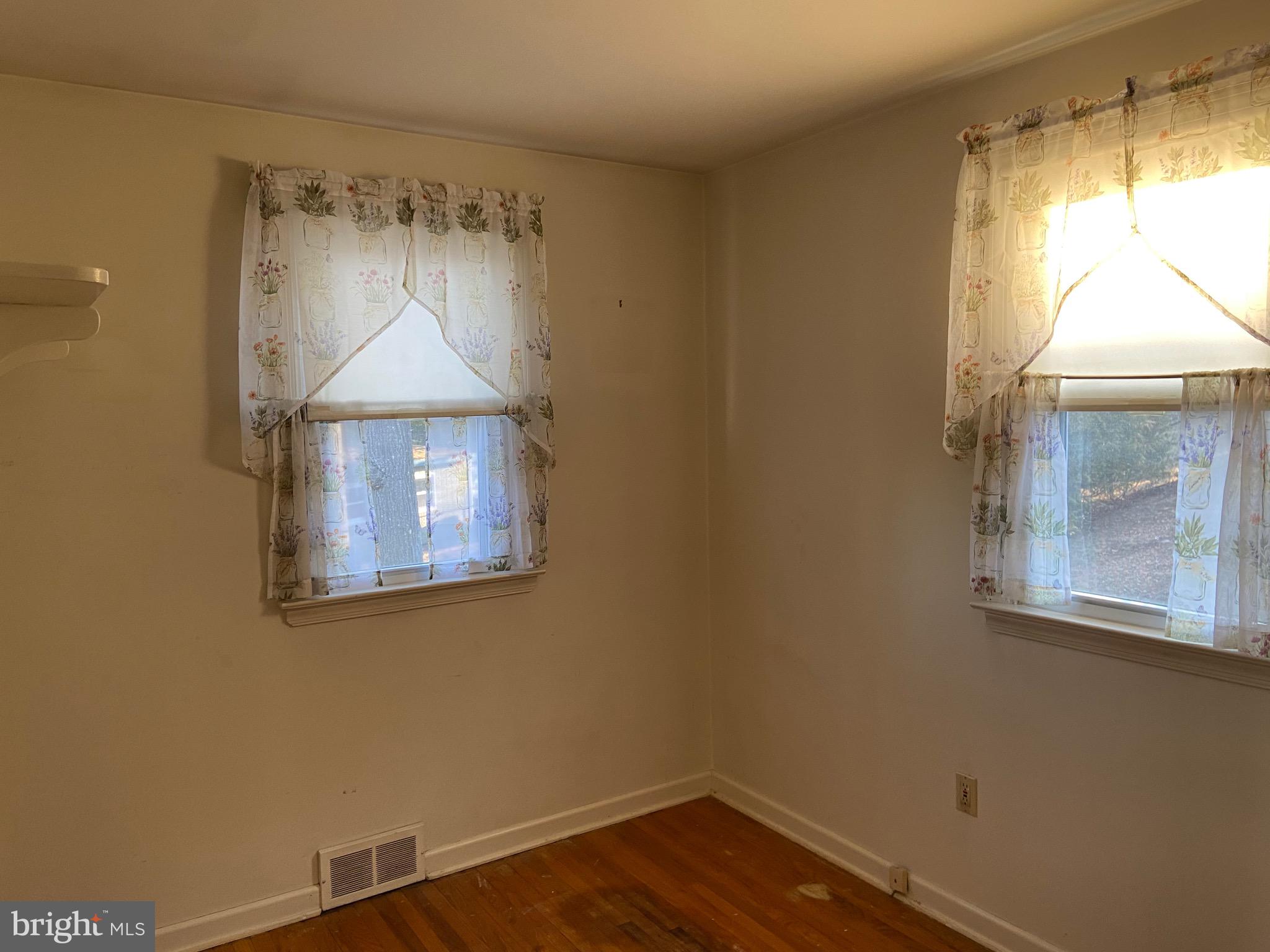51 Fahnestock Road Malvern, PA 19355 - Photo 13 of 23 Bedroom #2, Office or Nursery on Main Level