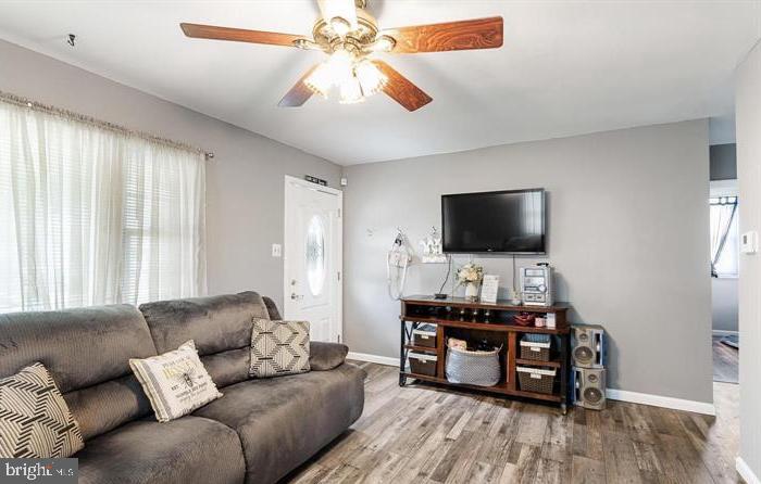 409 10th Avenue Lindenwold, NJ 08021 - Photo 6 of 22