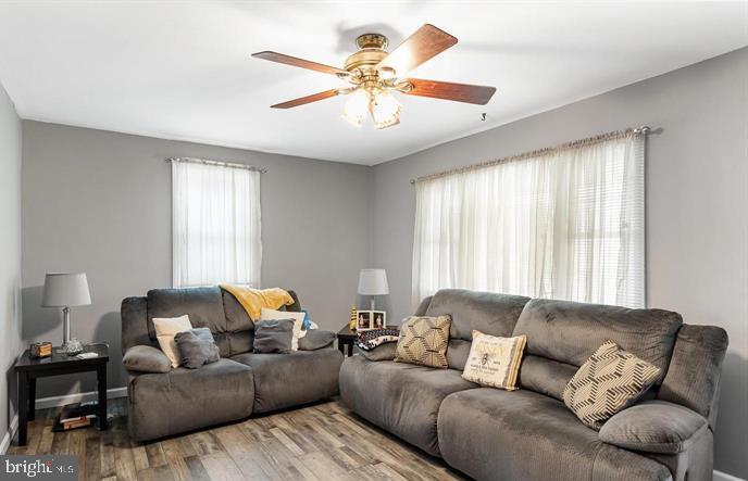 409 10th Avenue Lindenwold, NJ 08021 - Photo 6 of 24