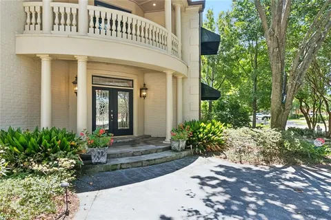 $899,000 | 4525 Taft Park, Metairie, LA 70002