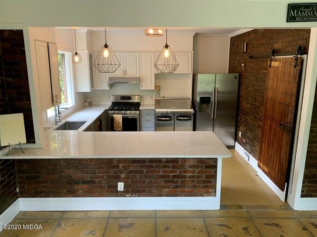 560 Pinecrest Road Macon, GA 31204 - Photo 5 of 23 91E94F3D-7A6F-46AC-A385-044A96425D81