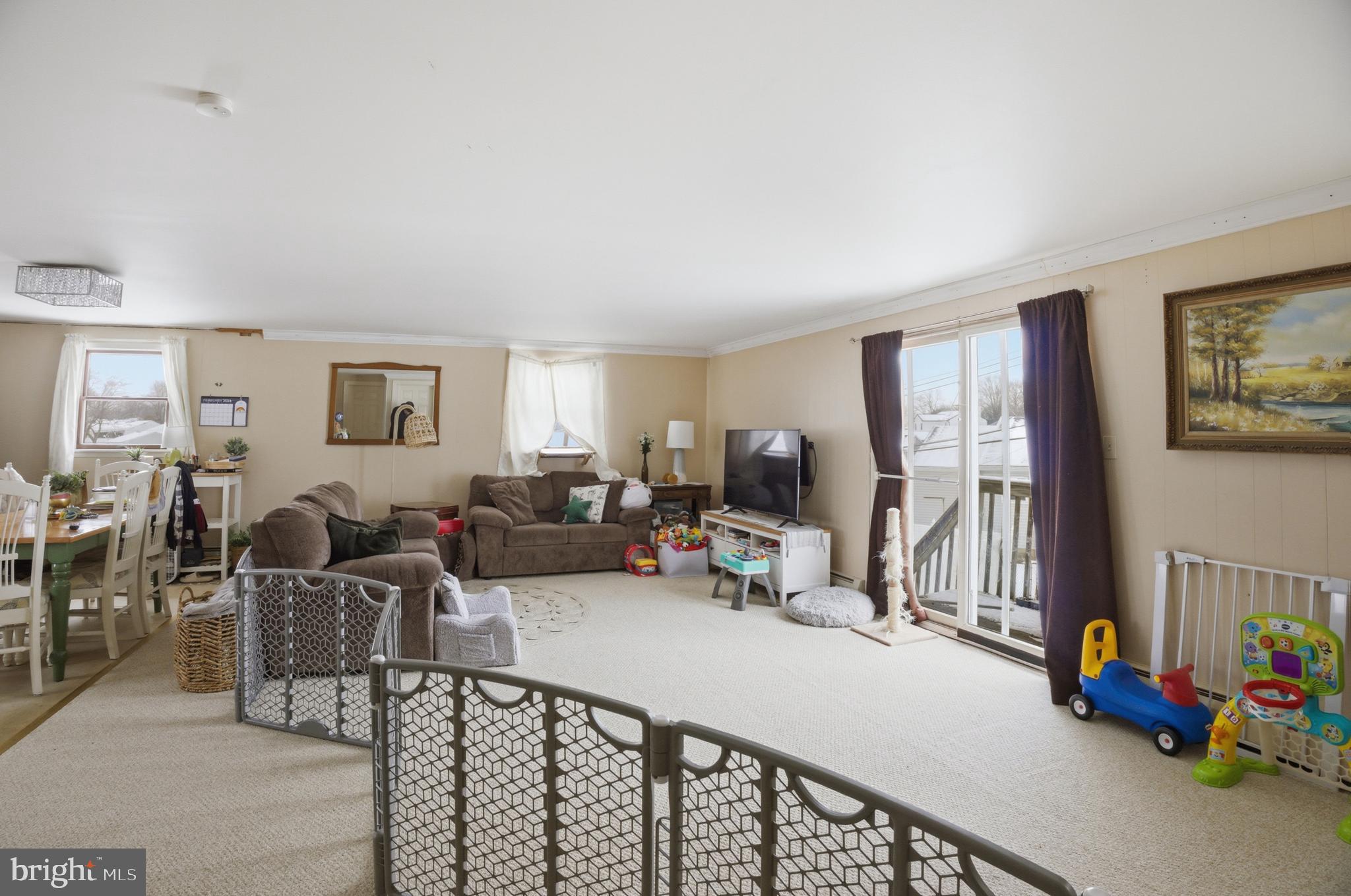 716 Chatham Road Fairless Hills, PA 19030 - Photo 22 of 32 2nd floor living room
