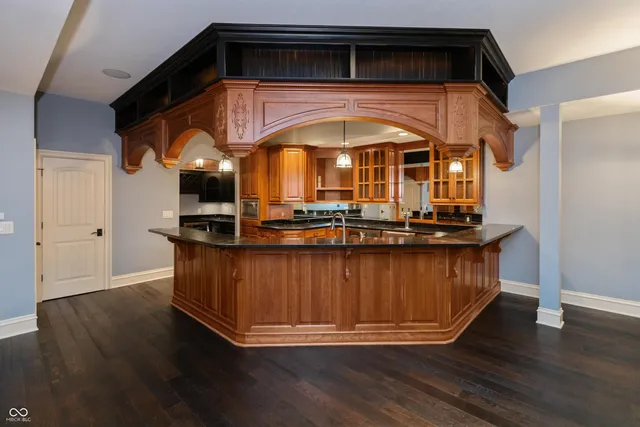 $1,400,000 | 4750 East County Road 100 South, Avon, IN 46123