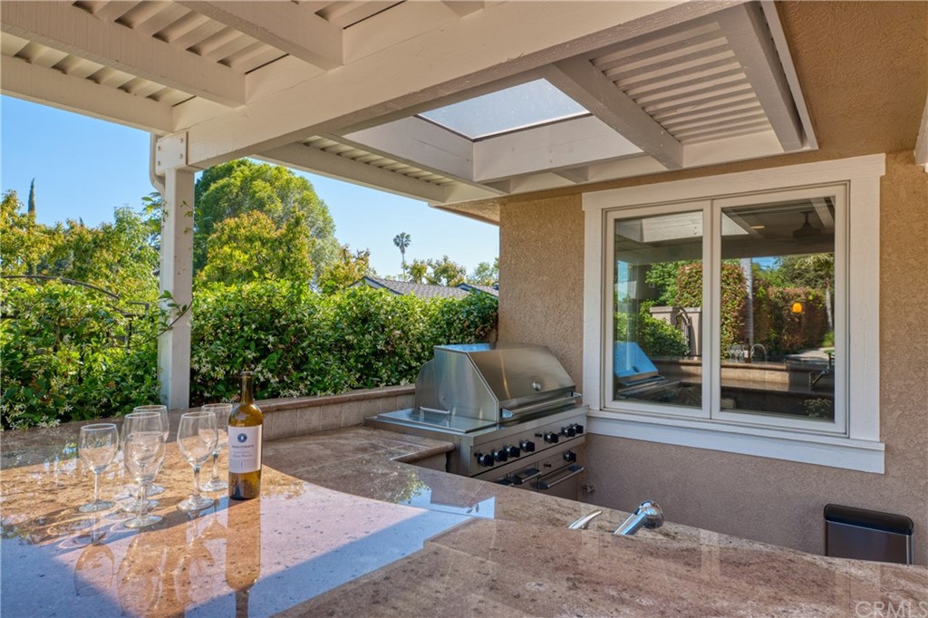 200 North Sunset Place Monrovia, CA 91016 - Photo 28 of 44 a backyard of a house with seating space