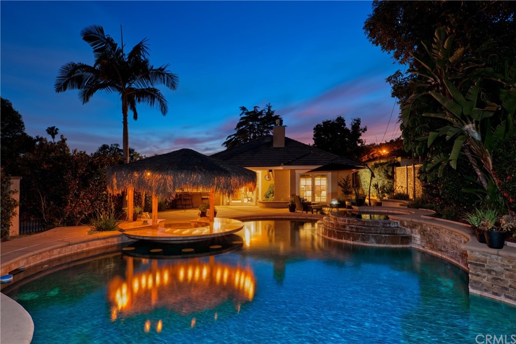 200 North Sunset Place Monrovia, CA 91016 - Photo 44 of 44 a backyard of a house with table and chairs