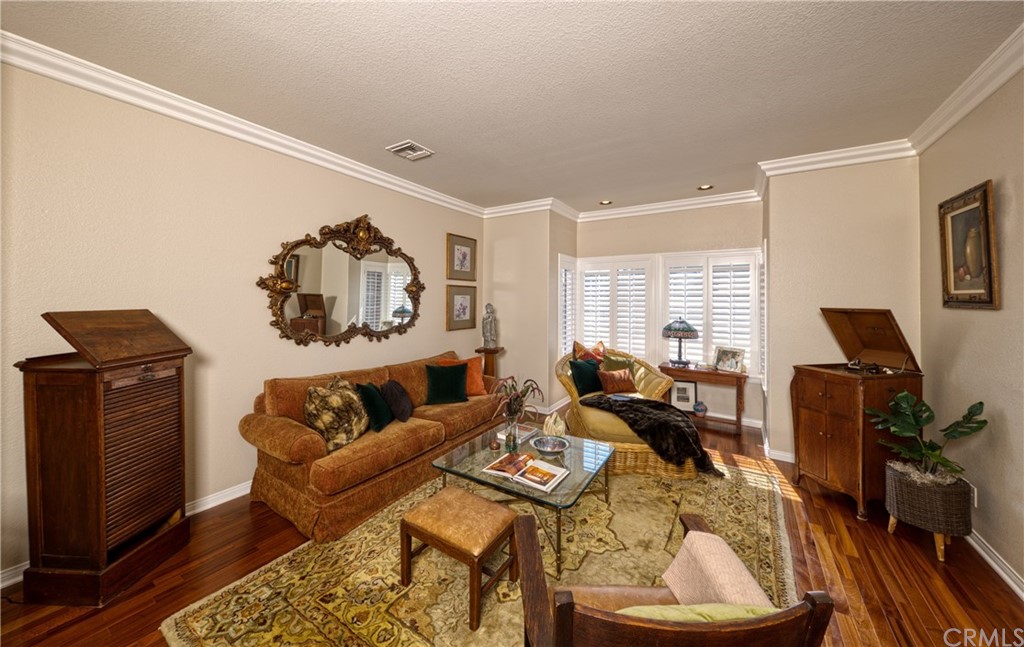 200 North Sunset Place Monrovia, CA 91016 - Photo 10 of 44 a living room with furniture and a flat screen tv
