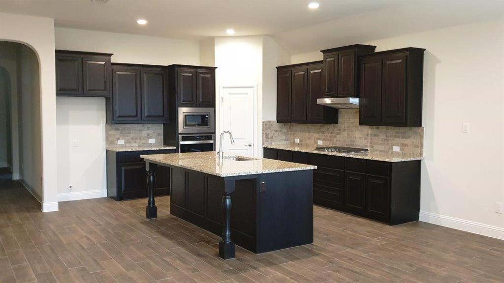 224 Gill Point Lane Aledo, TX 76008 - Photo 7 of 22