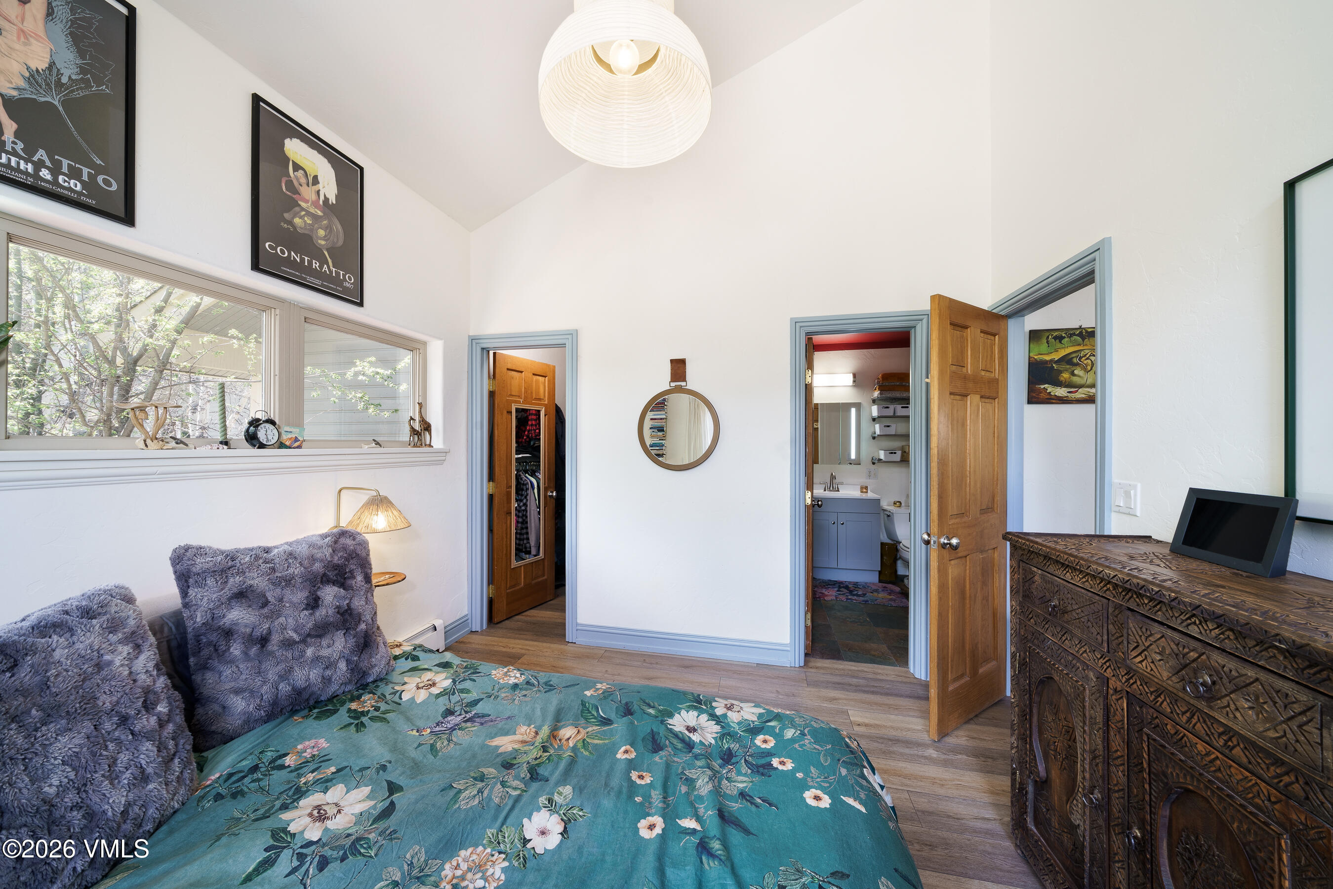 2782 Kinnickinnick Road, Unit 9B Vail, CO 81657 - Photo 11 of 30 2782B_Kinnikinnick_Road_041 copy