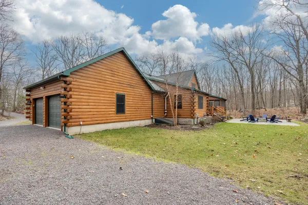 $4,000 | 1212 Acacia Drive, Hawley, PA 18428