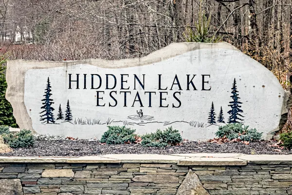 $4,000 | 1212 Acacia Drive, Hawley, PA 18428