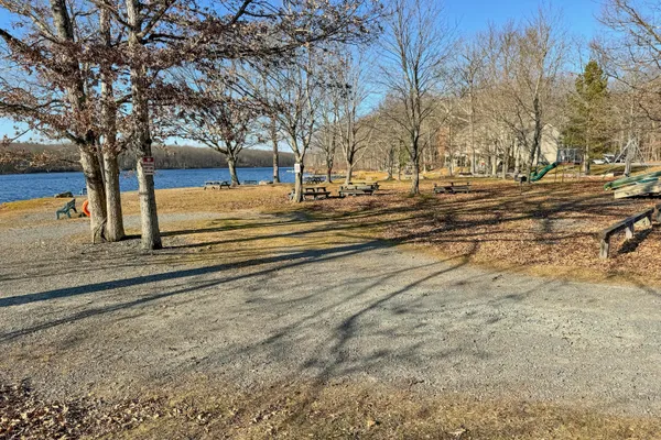 $4,000 | 1212 Acacia Drive, Hawley, PA 18428