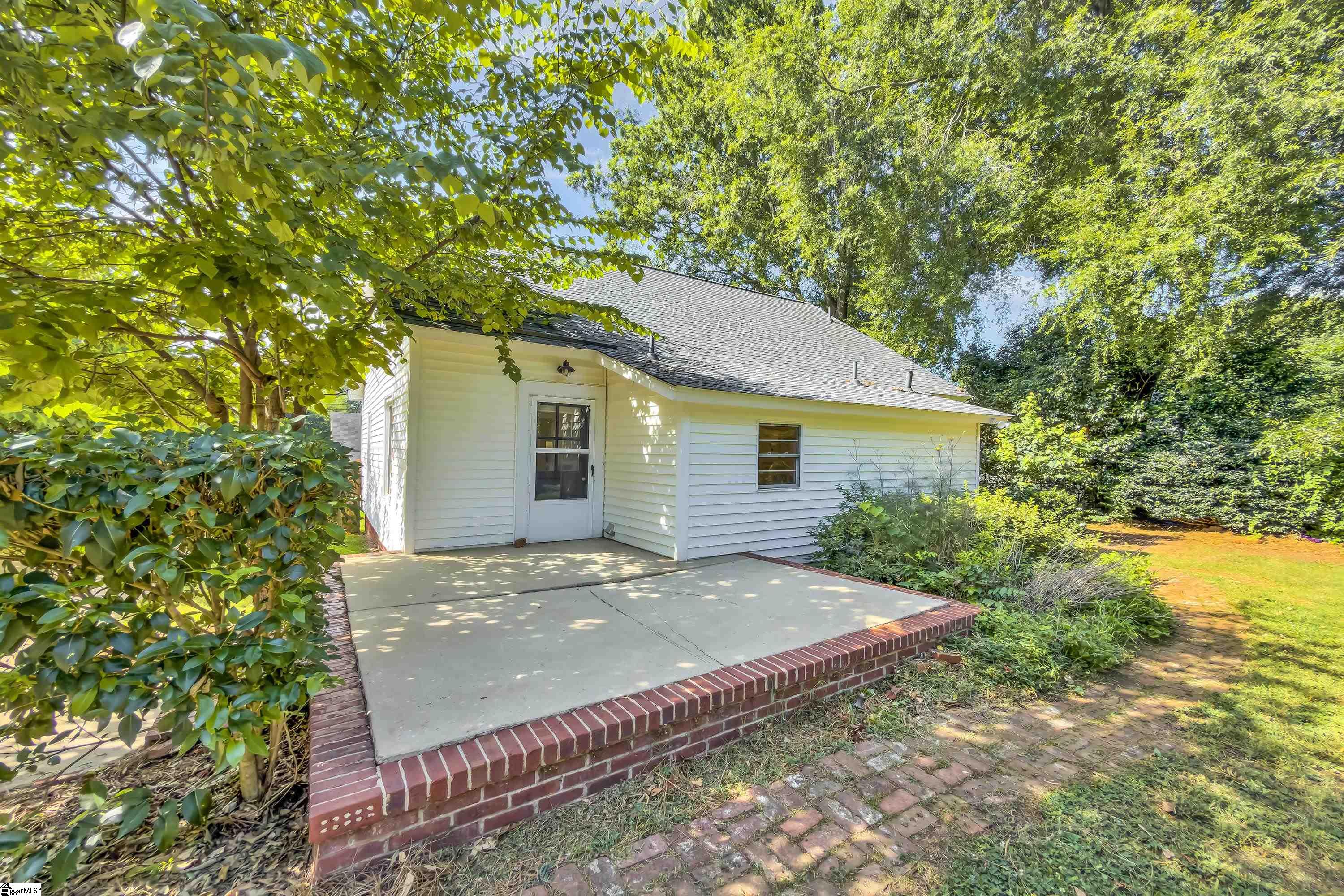 106 Edwards Street Simpsonville, SC 29681 - Photo 26 of 28 Gallery Image 26