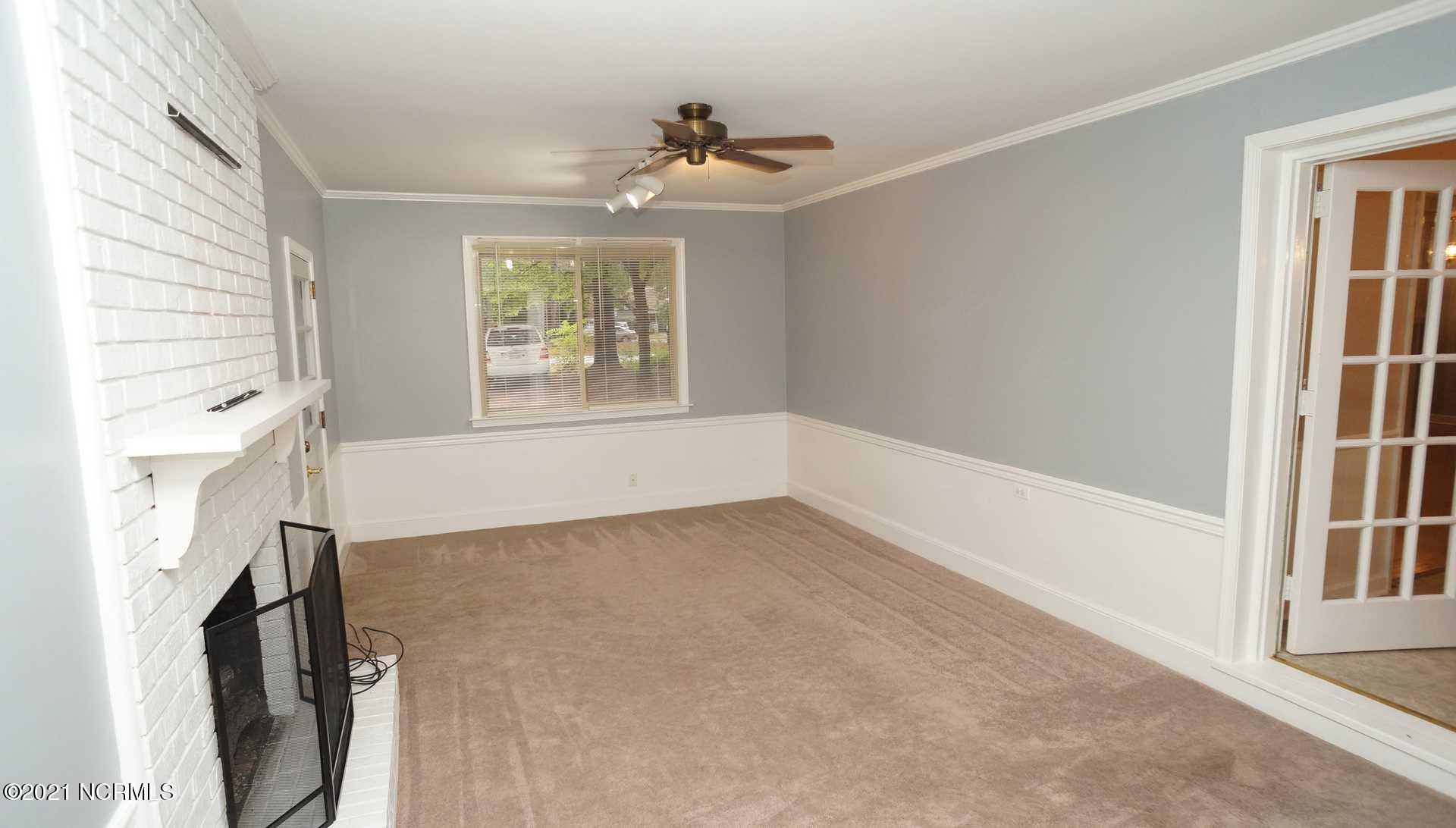 3107 Country Club Road New Bern, NC 28562 - Photo 9 of 25 country club 3107 10-29-19 016