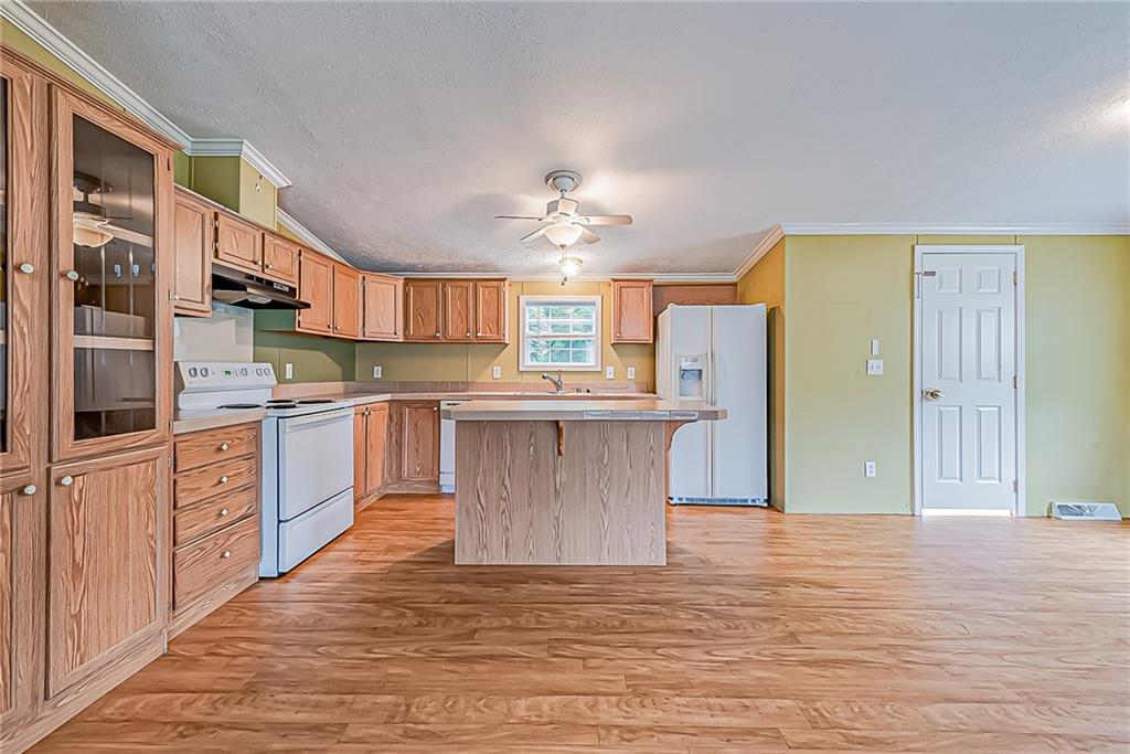 201 Broadview Road New Stanton, PA 15639 - Photo 8 of 24 Gallery Image 8