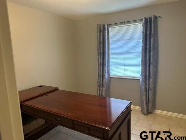 $1,500 | 3113 Greg Lane, Tyler, TX 75701