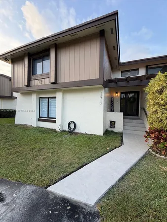$565,000 | 12717 Southwest 66th Terrace, Miami, FL 33183