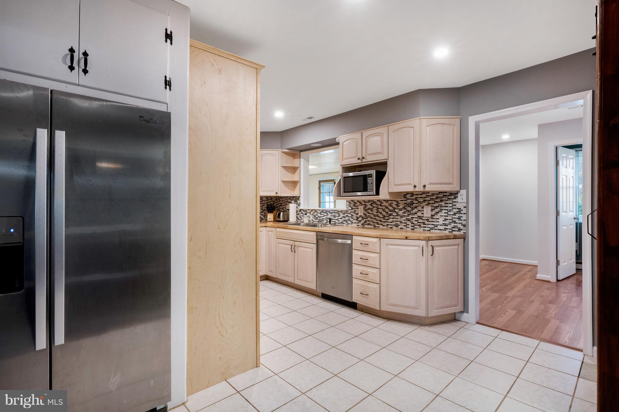 7826 Ridge Road Hanover, MD 21076 - Photo 14 of 34 Gallery Image 14
