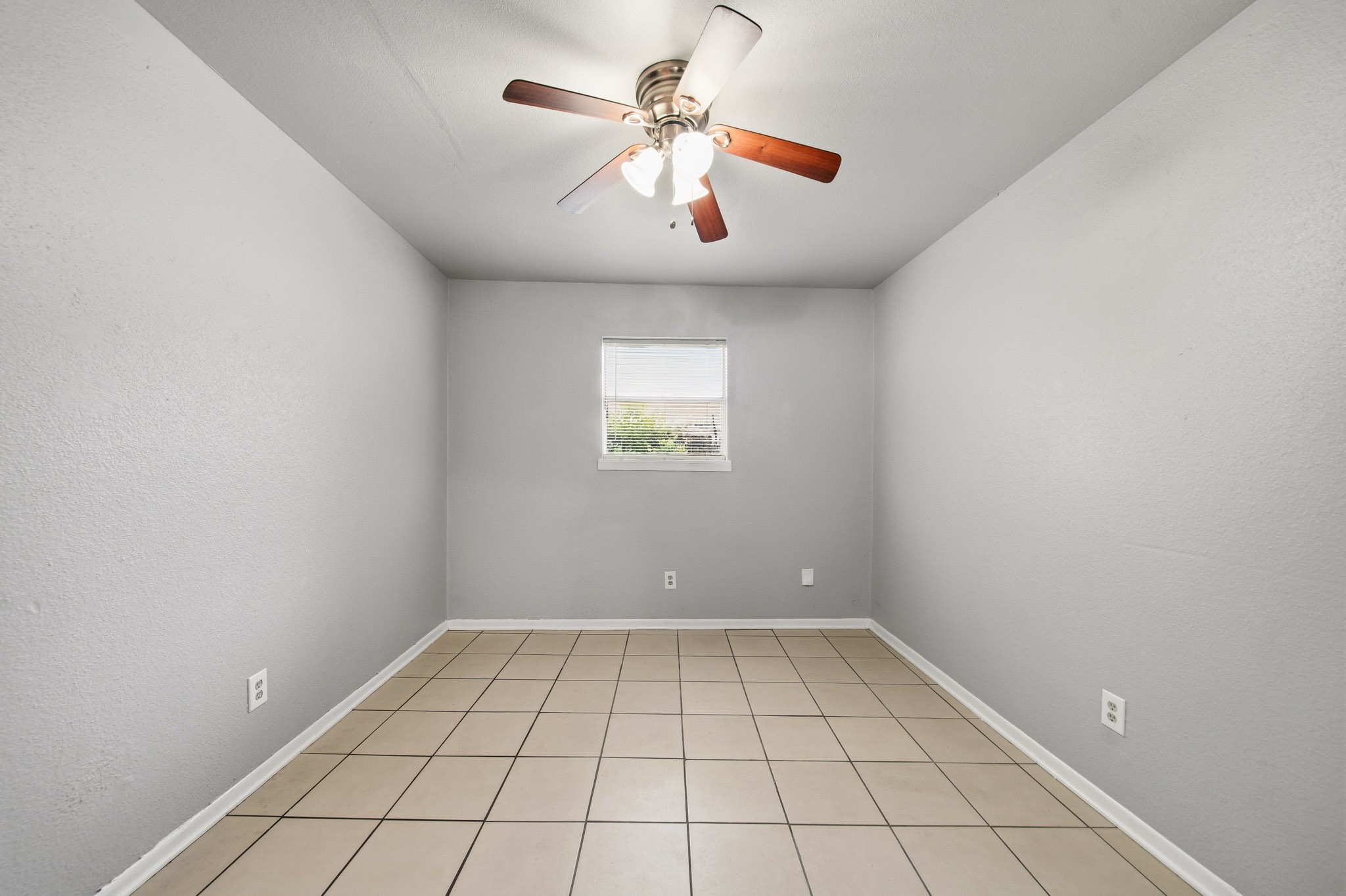 6116 Octavia Street, Unit 1/2 Houston, TX 77026 - Photo 12 of 17