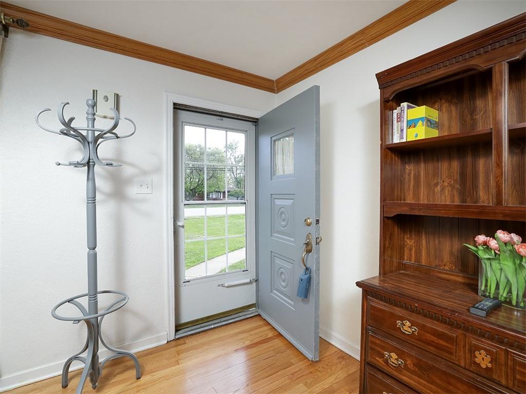 739 Boyce Road Bridgeville, PA 15017 - Photo 5 of 22 Gallery Image 5