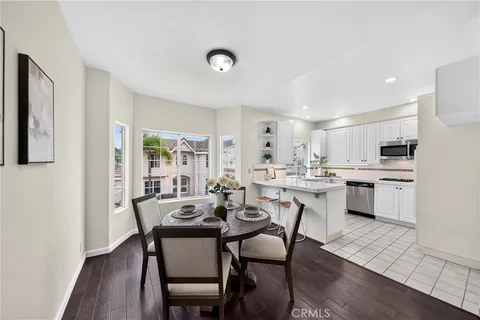 $1,087,000 | 2825 Plaza Del Amo, Unit 102, Torrance, CA 90503