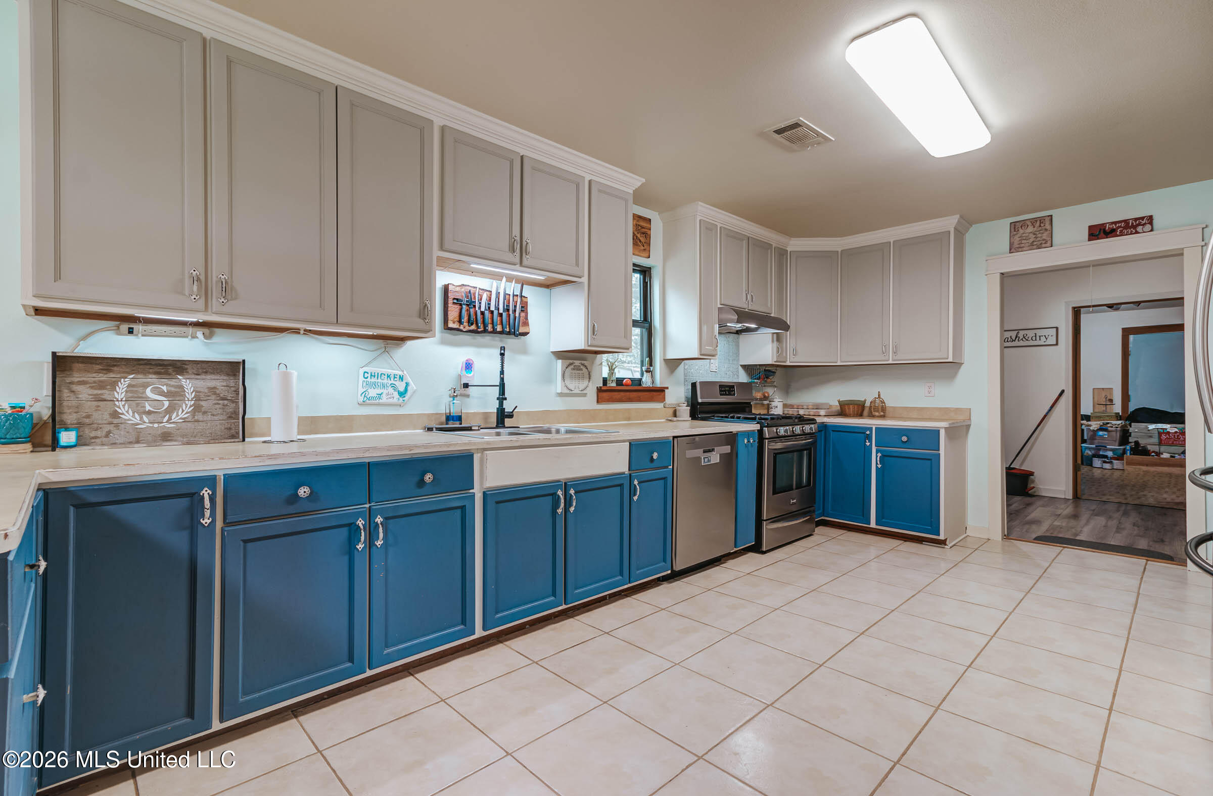 28 West M Stewart Road Carriere, MS 39426 - Photo 28 of 58 28 W M Stewart Rd (45)