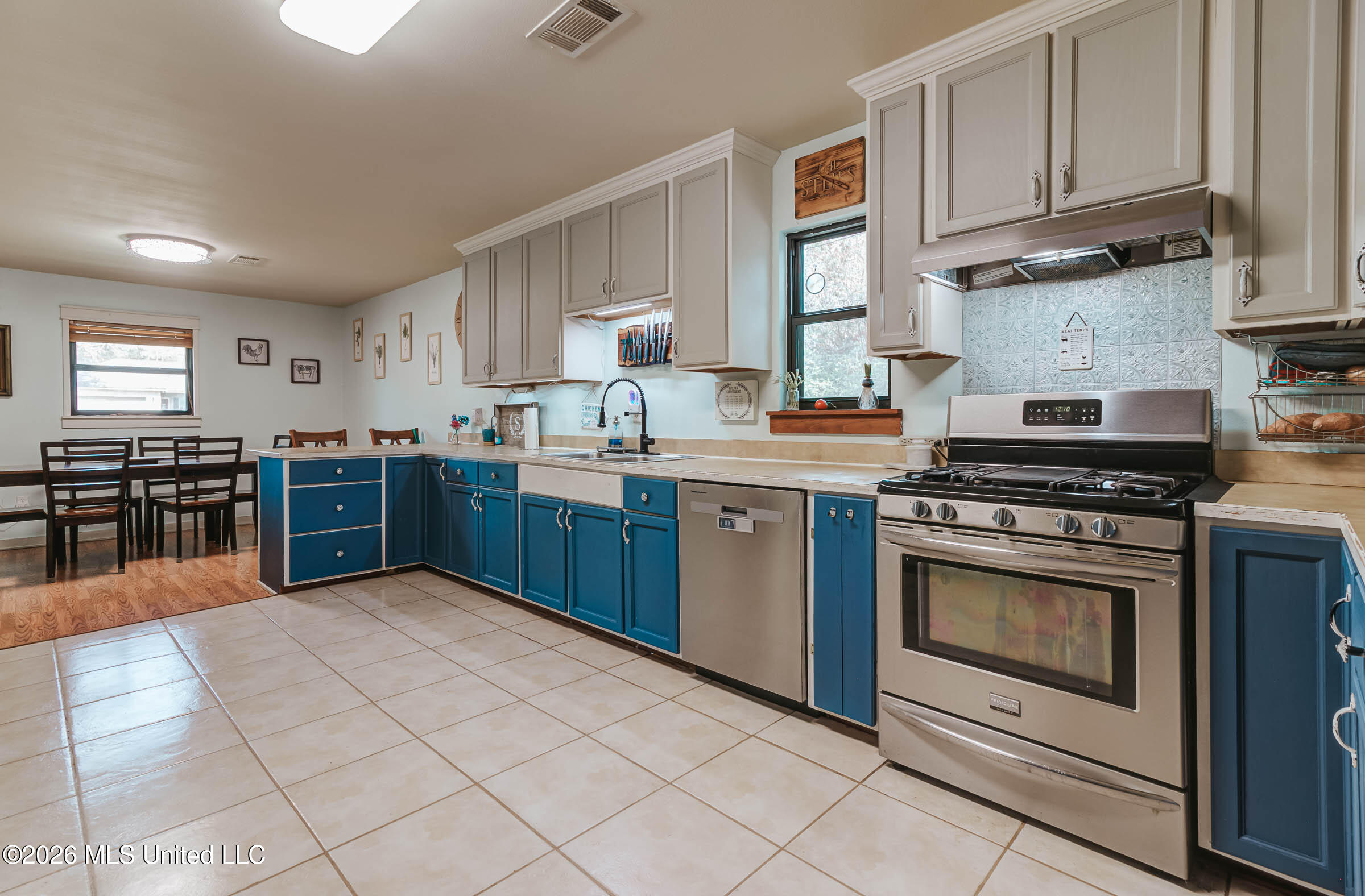 28 West M Stewart Road Carriere, MS 39426 - Photo 29 of 58 28 W M Stewart Rd (46)