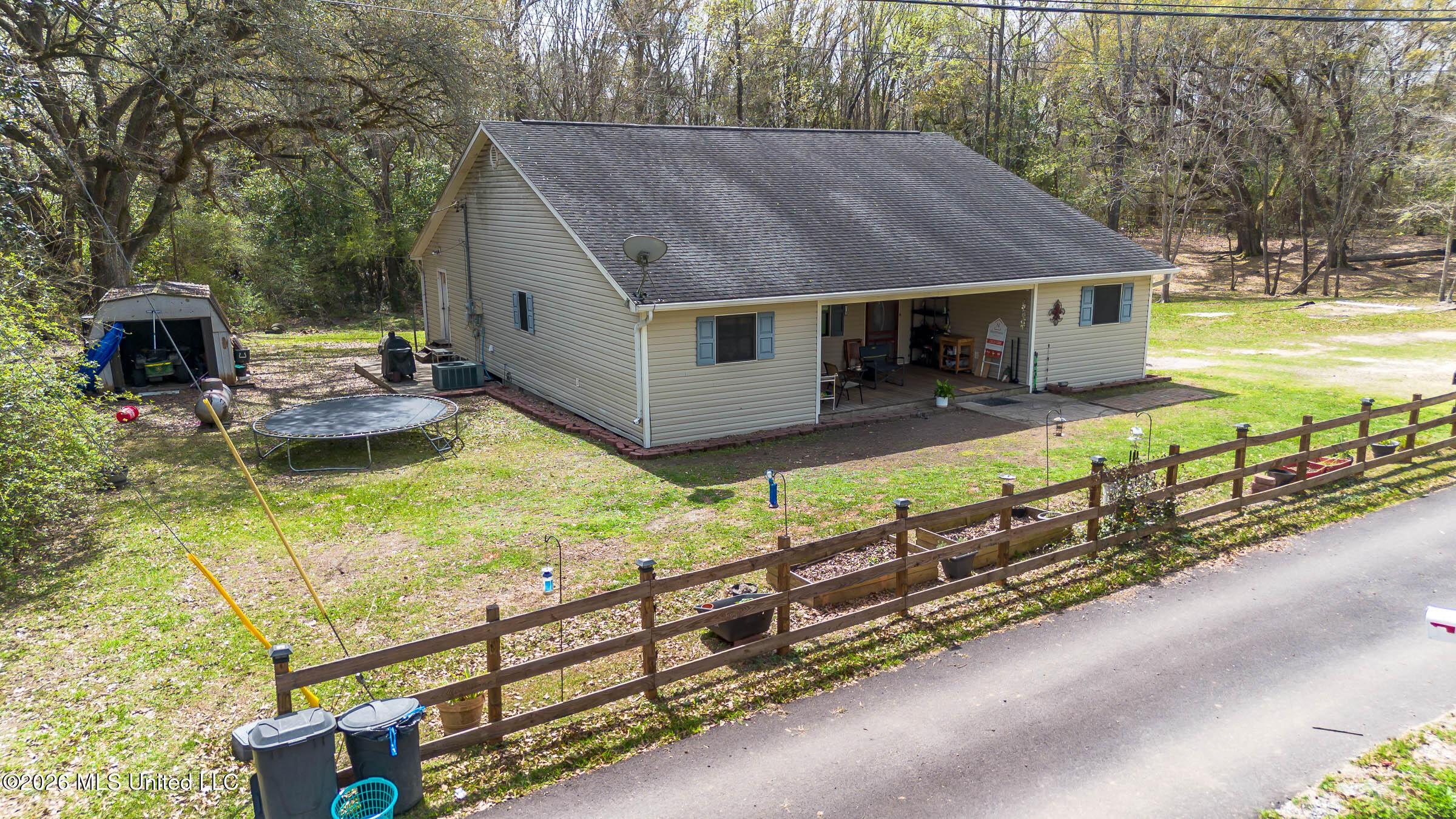 28 West M Stewart Road Carriere, MS 39426 - Photo 52 of 58 28 W M Stewart Rd (5)
