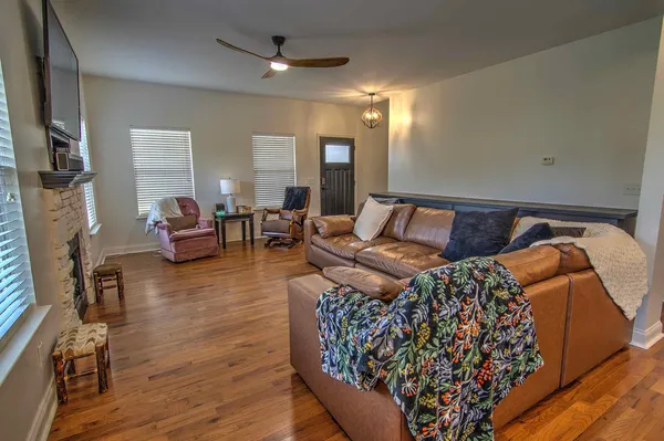 $499,000 | 145 Bell Lake Drive, Trenton, GA 30752