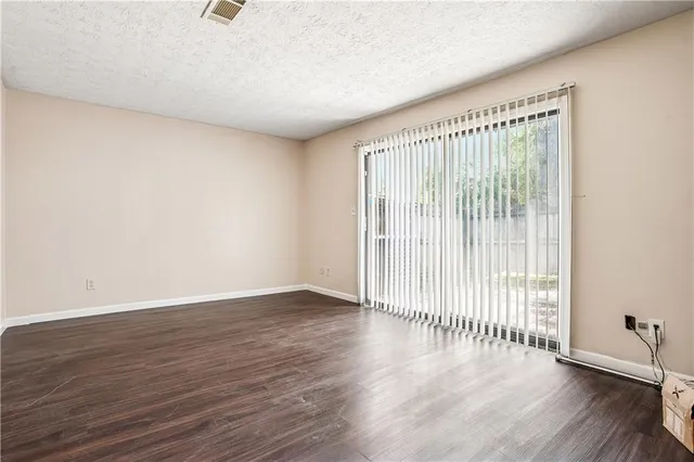 $1,350 | 6593 Sleepy Hollow Lane, Morrow, GA 30260