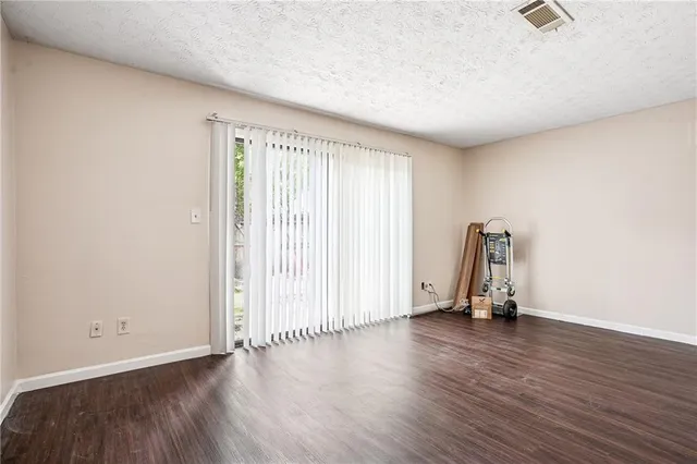 $1,350 | 6593 Sleepy Hollow Lane, Morrow, GA 30260