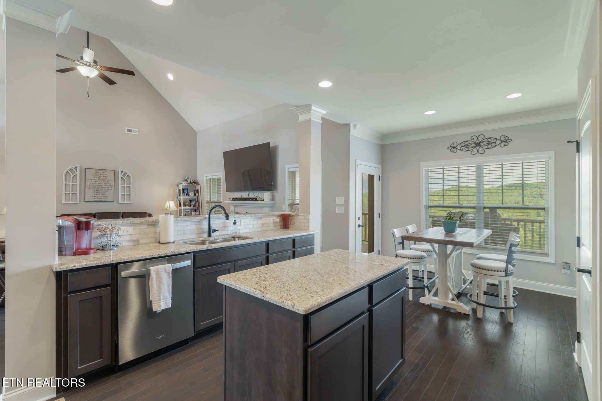 113 Sweetberry Street Oak Ridge, TN 37830 - Photo 19 of 59 Kitchen