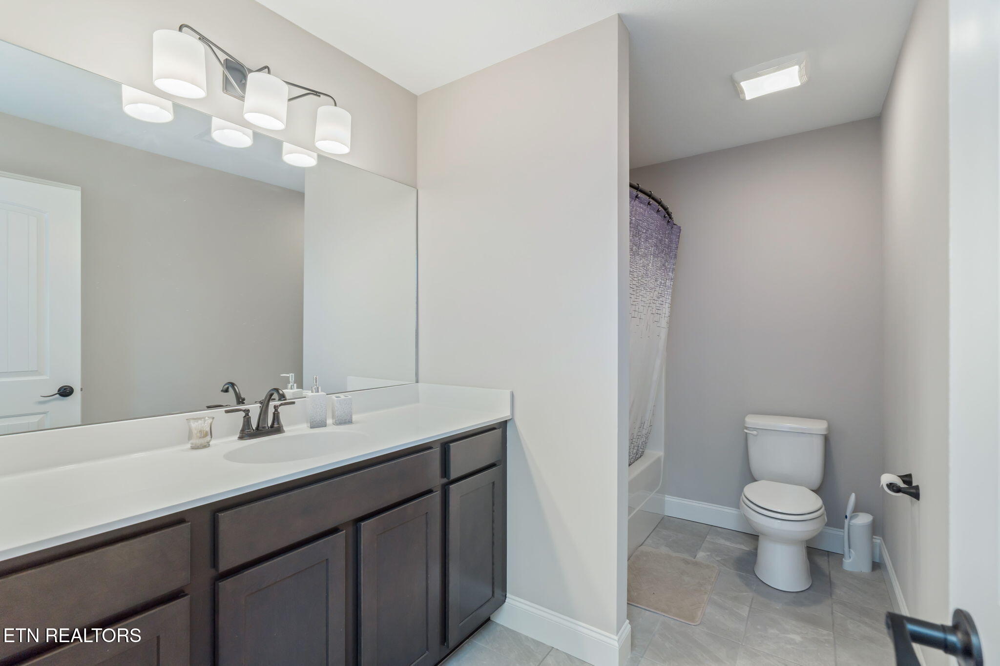 113 Sweetberry Street Oak Ridge, TN 37830 - Photo 38 of 59 3rd Full Bath